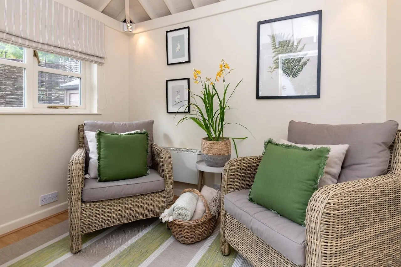 Seventeen The Town House Bath Apartment